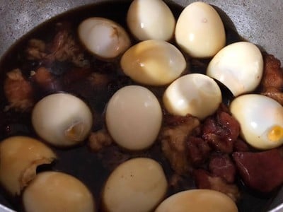 วิธีทำ ไข่พะโล้หมูสามชั้น วิธีทำ ไข่พะโล้หมูสามชั้น