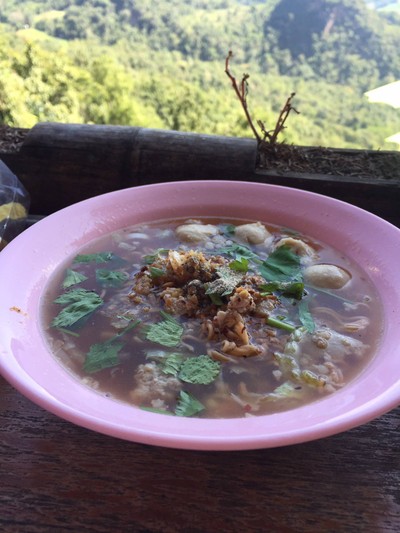 ก๋วยเตี๋ยวหมูต้มยำ