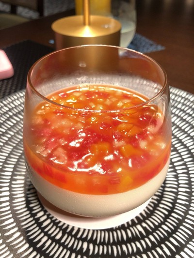 เมนูของร้าน The Newsroom Cafe Deli