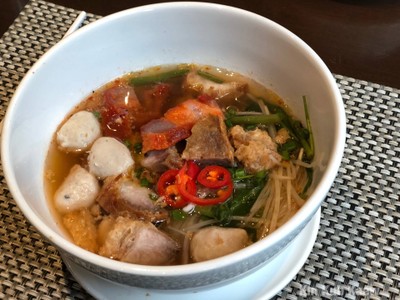 ก๋วยเตี๋ยว