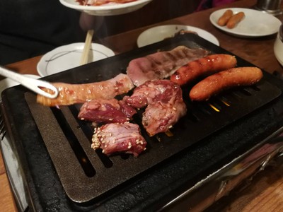 อาหาร หรือ เครื่องดื่ม