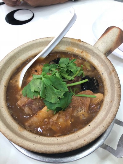 เนื้อตุ๋นหม้อดิน