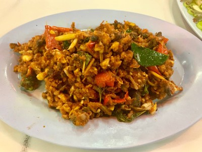 ผัดเผ็ดกบ กับข้าว