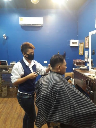 UnDerCut Barber Shop ตลาด ส.มีสุข