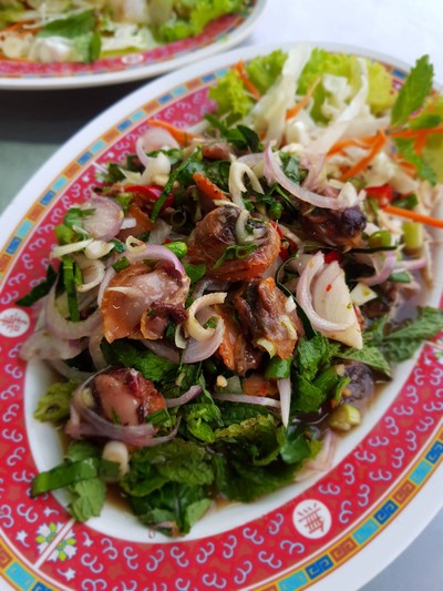 เมนูของร้าน อ้วนปูดอง เสรีไทย (Seri Thai)