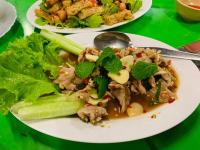 หมูมะนาว
