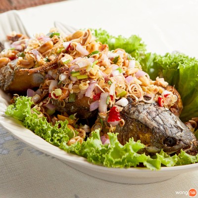 ระเบียงริมน้ำ