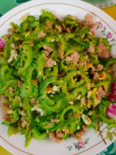 มะระขี้นกผัดหมูสับปลาเค็ม