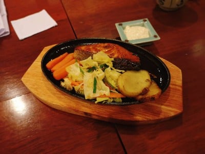 สเต็กปลาแซลมอน