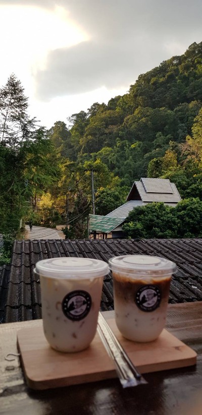 ลาเต้เย็น นมสดเย็น