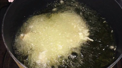 วิธีทำ ข้าวผัดกุนเชียง+หมูทอดทงคัตซึ วิธีทำ ข้าวผัดกุนเชียง+หมูทอดทงคัตซึ