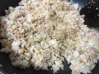 วิธีทำ ข้าวผัดทูน่าหอมใหญ่ วิธีทำ ข้าวผัดทูน่าหอมใหญ่