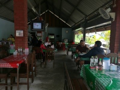 บรรยากาศ พี่นิตย์ขนมจีนเส้นสด