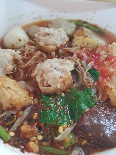 บะหมี่โฟพิเศษ