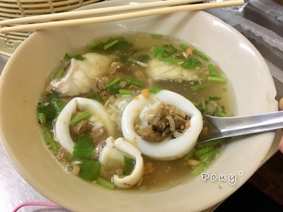 ข้าวต้มปลาเก๋า ใส่ปลาหมึก