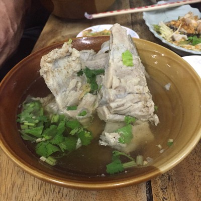 ซุปกระดูกหมู (แคลเซียม)