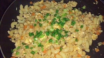 วิธีทำ ผัดมักกะโรนี [Stir Fried Macaroni with Pork]🍝