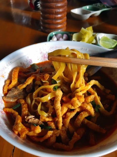 ข้าวซอยลุงปั๋น