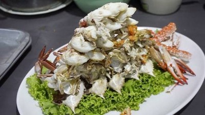 ครัวลุงเปี๊ยก (KHRUA LUNG PIAK RESTAURANT) ครัวลุงเปี๊ยก (KHRUA LUNG PIAK RESTAURANT)