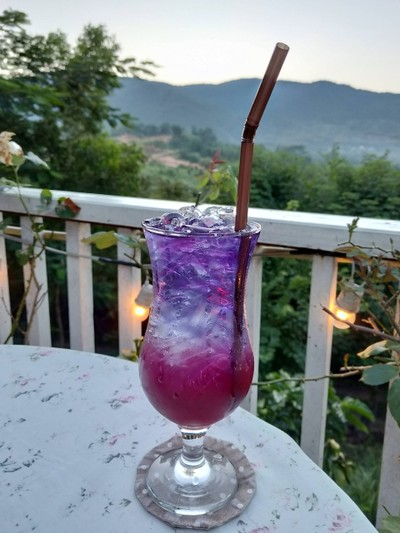 น้ำอัญชันน้ำผึ้งมะนาวโซดา