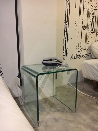 โต๊ะหัวเตียง