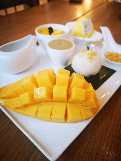 เมนูของร้าน Make Me Mango ท่าเตียน