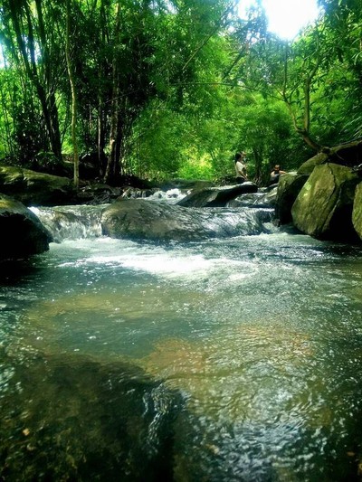 บรรยากาศ น้ำตกเขาอีโต้