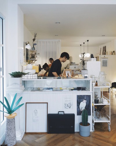 Paperplates Creative Studio & Cafe