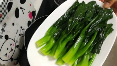 วิธีทำ คะน้าน้ำมันหอย วิธีทำ คะน้าน้ำมันหอย