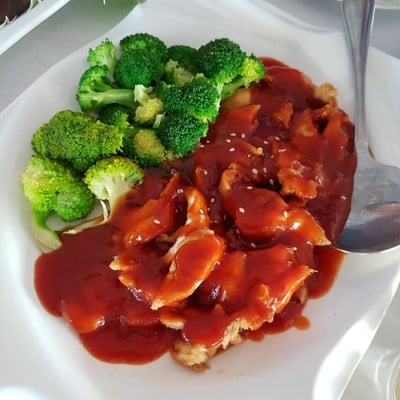 ไก่เหล้าแดง