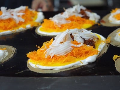 เมนูของร้าน ขนมเบื้องหวานผึ้งน้อย โชคชัยสี่