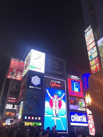 ป้าย Glico Man ขนาดใหญ่ จุดถ่ายรูป check-in ตรงคลอง Dotonbori