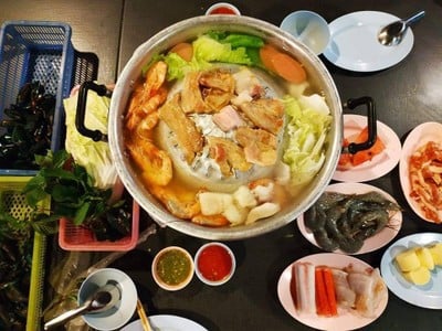 หมูกระทะร้องวัวแดง