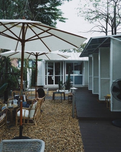 Come Escape Cafe Come escape cafe