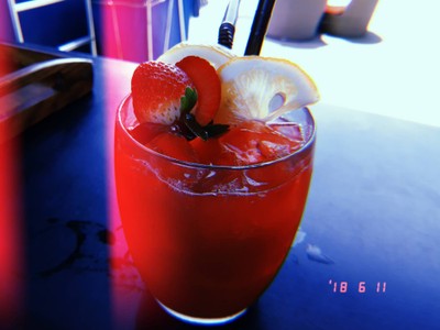 อาหาร หรือ เครื่องดื่ม