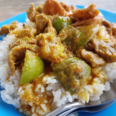 แกงเนื้อ