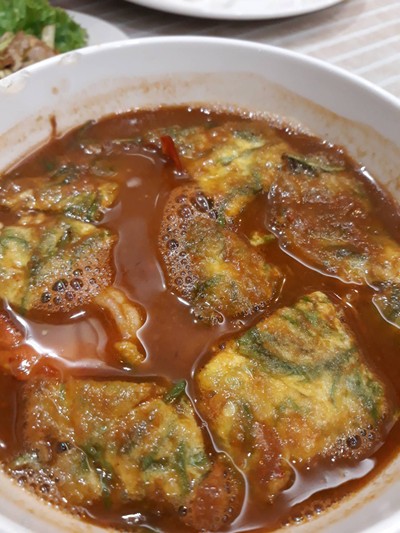 แกงส้มชะอมกุ้ง