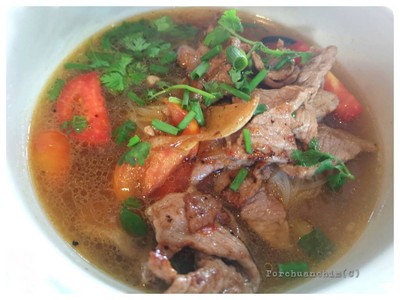 เฝอเนื้อโคขุน