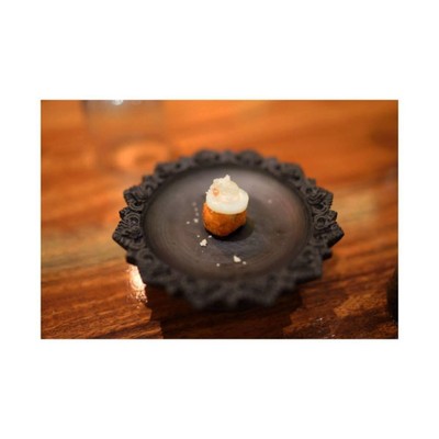 สำรับเอก ~ ไส้กรอกปลาแนมโบราณรมควันมะพร้าวหอม