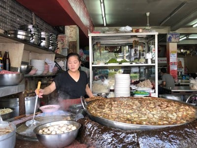 บรรยากาศ วัฒนาพานิช เอกมัย (Ekkamai)