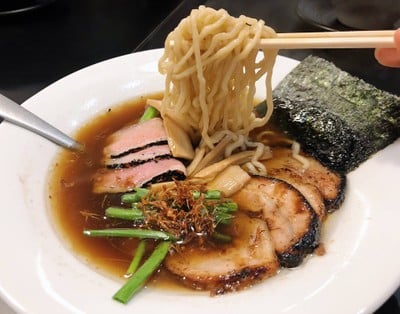 Mensho Tokyo พร้อมพงษ์