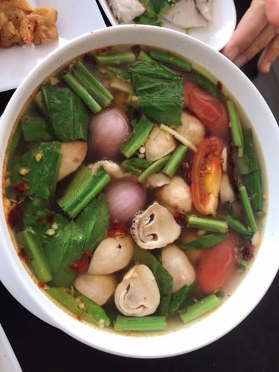 ต้มแซ่บกระดูกหมู