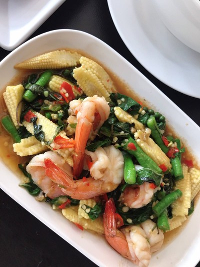 ผัดฉ่าทะเล