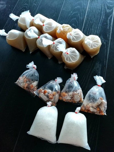 อาหาร หรือ เครื่องดื่ม