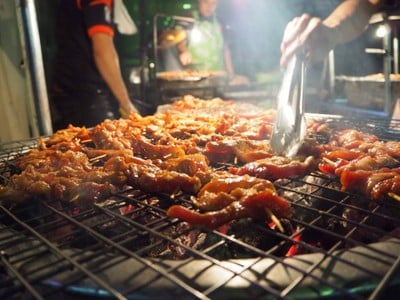 เมนูของร้าน หมูปลาร้า หมูต่ำ ราชดำเนิน (เจ้าต้นตำรับ)