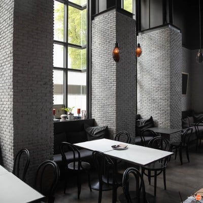 บรรยากาศ All Six To Twelve Café & Social Bar หลังสวน