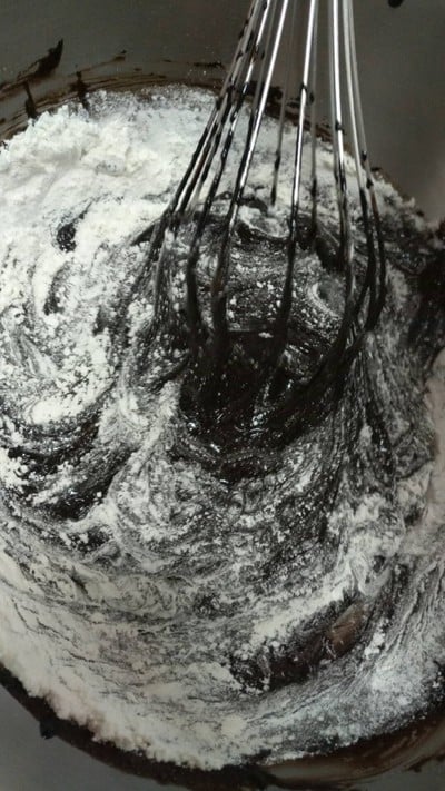 วิธีทำ บราวนี่หน้าฟิล์ม
Brownies วิธีทำ บราวนี่หน้าฟิล์ม
Brownies