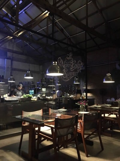 บรรยากาศ The Never Ending Summer (เดอะ เนฟเวอร์ เอนดิง ซัมเมอร์) เดอะ เนฟเวอร์ เอนดิง ซัมเมอร์