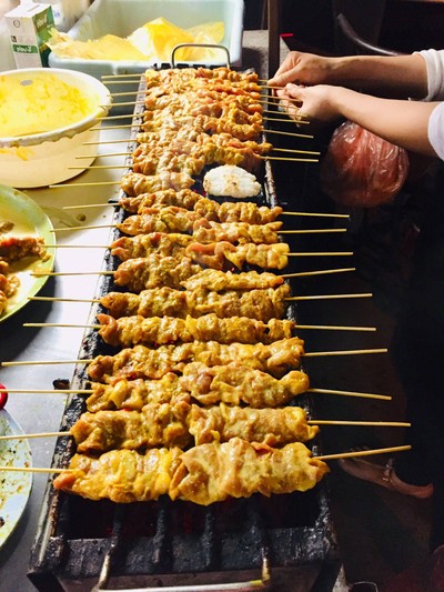หมูสะเต๊ะ