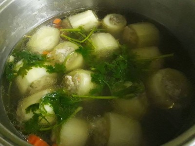 วิธีทำ แกงจืดแตงร้านยัดไส้หมูสับ 🐷